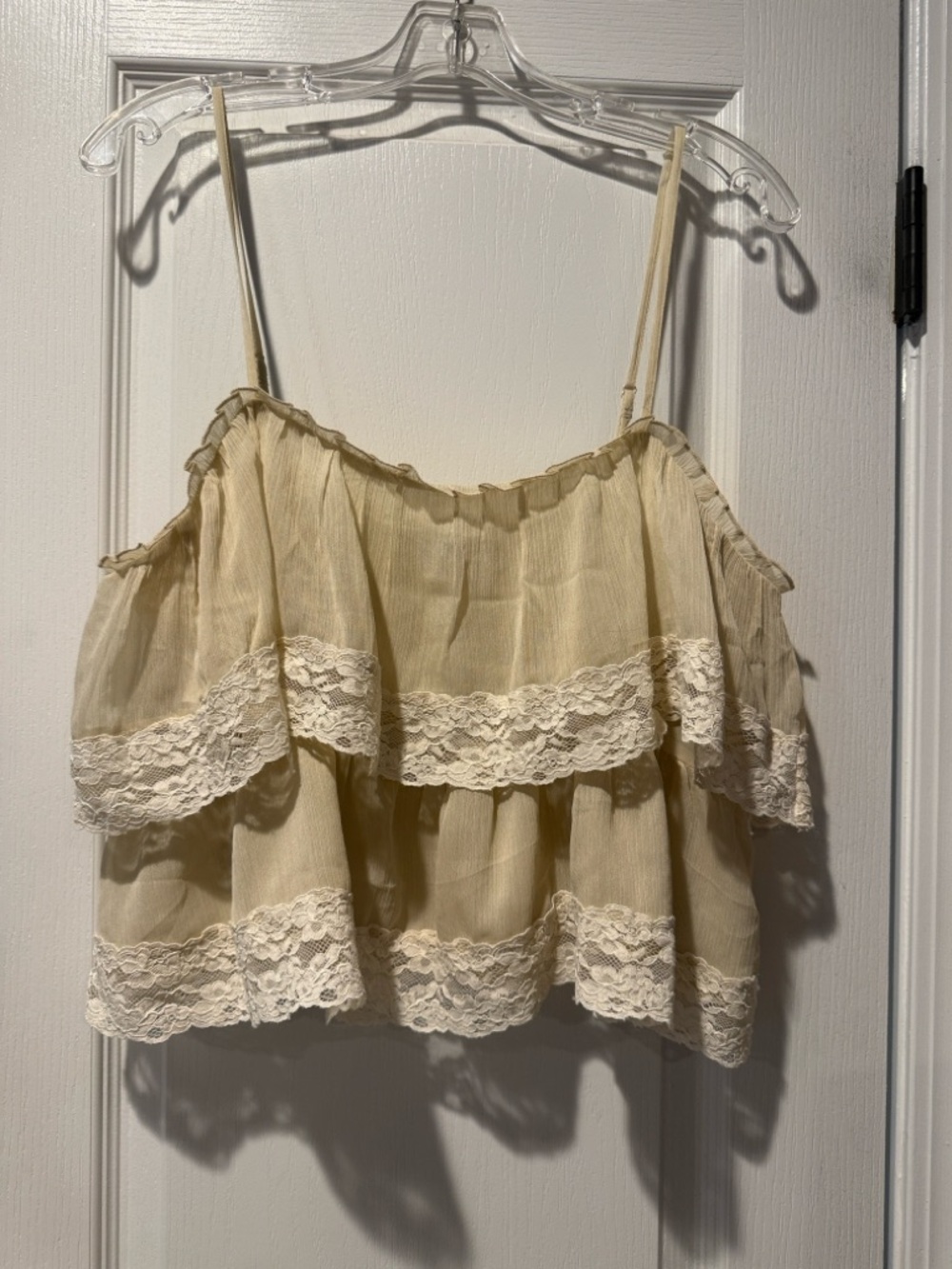 American Eagle Outfitters Cream Lace-Trim Tiered Crop Top